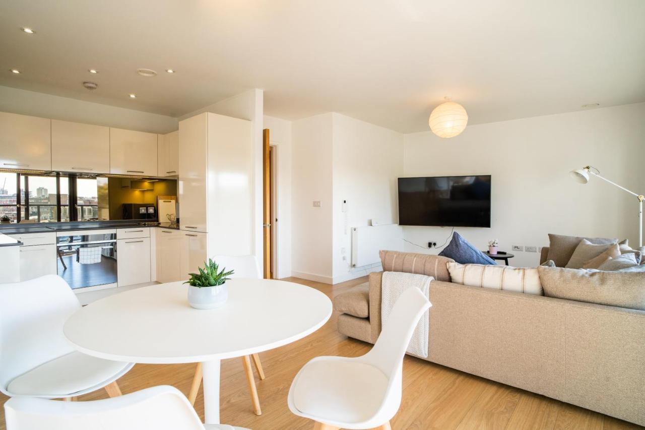 ⭑ Modern Town Centre Apartment ⭑ Bournemouth Exterior photo